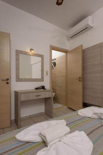 Nikos Hotel - image 11
