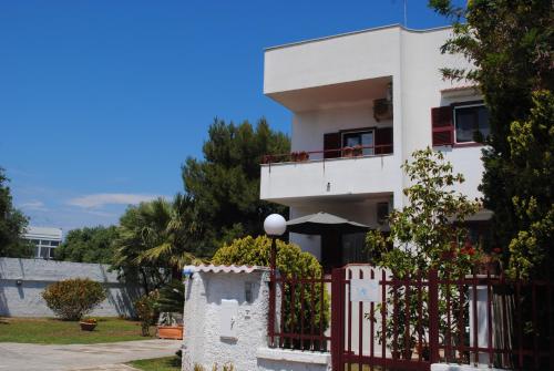 Annavi, Bari