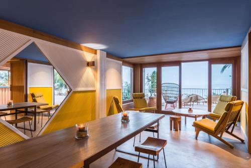 98670754 Hôtel Le Bailli De Suffren