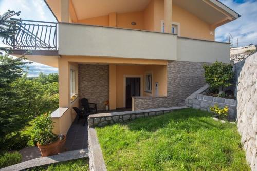  Apartment Elena in Viskovo