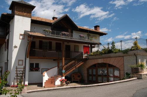 入口, Agritur Golden Pause in 唐