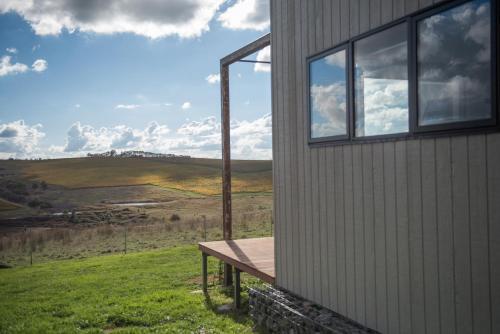 Dragonfly Cottages in Borenore