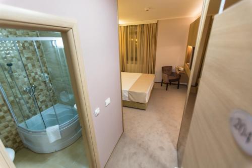 Hotel Orient Braila - image 3