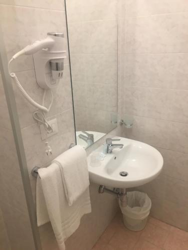 Hotel Costa Verde - image 10