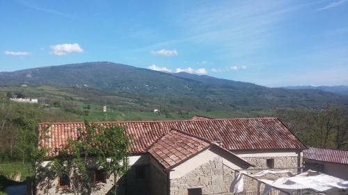 Viesnīcas āriene, Poggiolo Val Borbera in Dernice