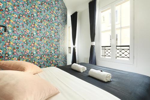 Rent a Room - Residence Meslay – Paris, TX