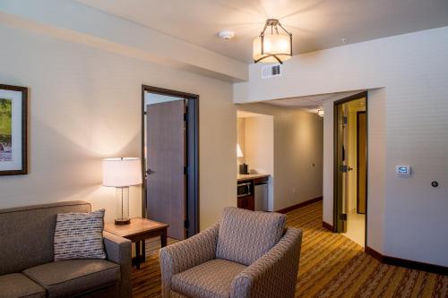 98751251 Cedar Creek Lodge & Conference Center