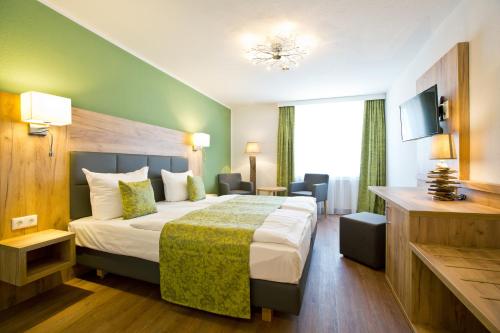 1 queen bed