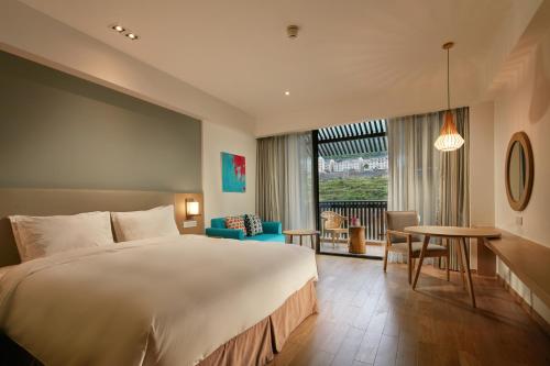Standard King Room with Balcony