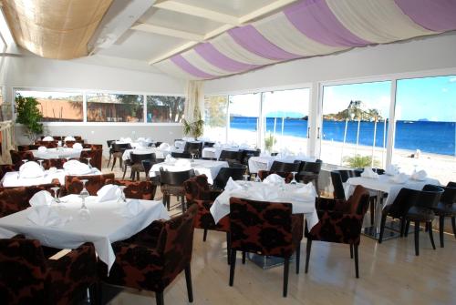 Sacallis Inn Beach Hotel - image 14