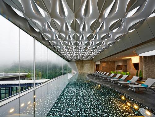 Swimming pool, Grand Ion Delemen Hotel in Genting Highlands