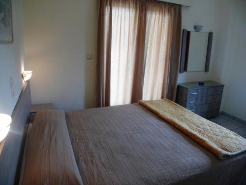 Hotel Karyatides - image 14