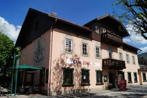Hotel YOUHEY am Wolfgangsee in Strobl, Österreich
