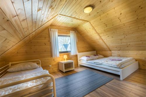 Domki Letniskowe Sloneczny Ogród – Wladyslawowo, NY