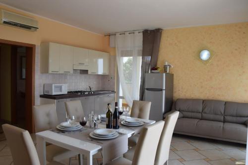 Deluxe Apartment image 10