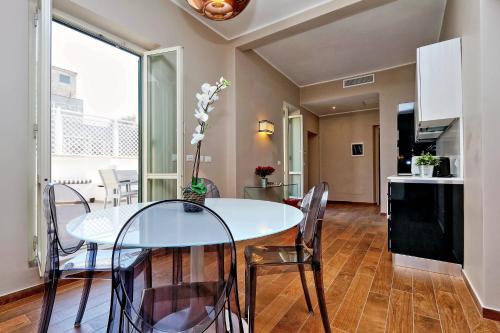 Monti Apartments - My Extra Home - image 4