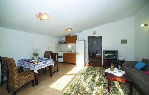  Apartment Ivan, Unterkunft in Kaštela