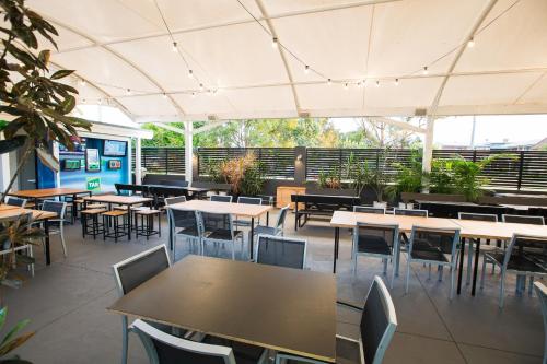 Boatrowers Hotel Stockton