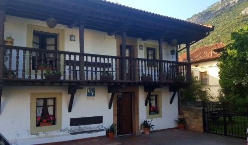 Casa Pelayo 2 - Accommodation - Poo de Cabrales