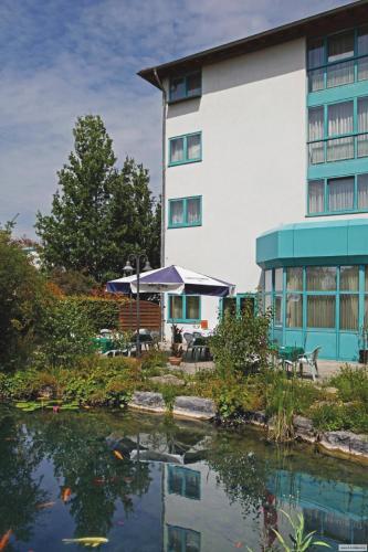 H+ Hotel Stuttgart Herrenberg - image 7