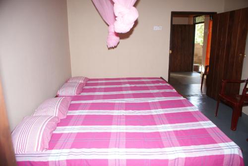 2 twin beds