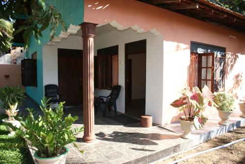Exterior view, Kalpitiya Guest House in Kalpitiya