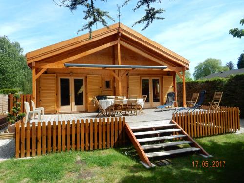 . Chalet au Domaine de la Goujonne