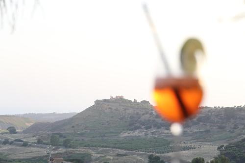 Doric Boutique Hotel - image 2