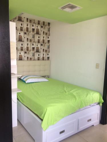 Two-Bedroom Apartment room in Torre Bellini
