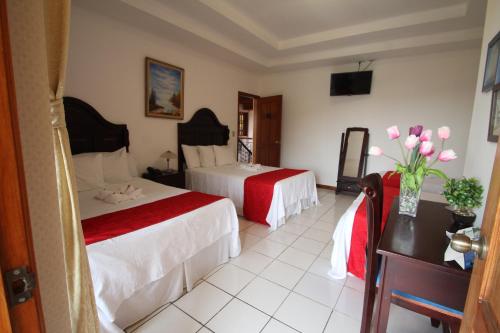 Hotel Los Pinos - image 4