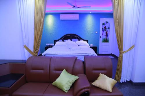 Ashoka Residency Chottanikkara in Manakunnam