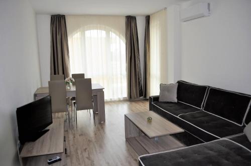 Zevs Residence - image 4