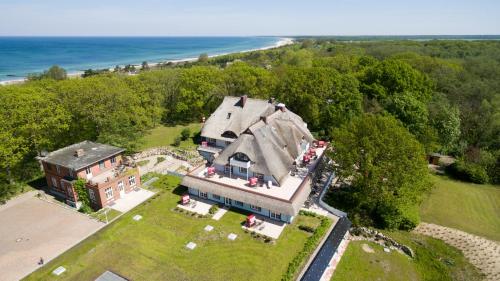 Romantik Hotel Fischerwiege - image 3