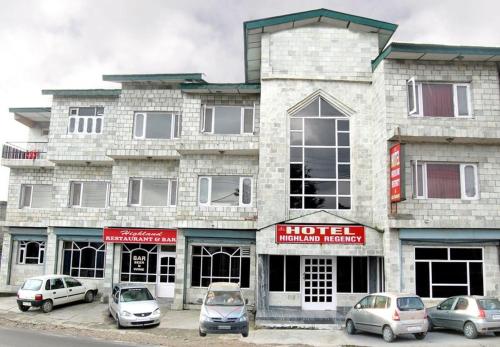 Hotel Highland Regency Set in a prime location of Palampur, Hotel Highland Regency puts everything the city has to offer just outside your doorstep. Featuring a satisfying list of amenities, guests will find their stay at t