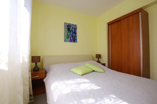 Three-Bedroom Apartment image 3