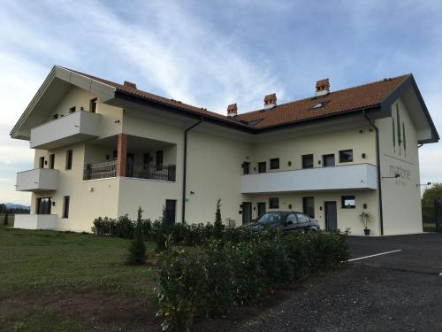 Mattone Aparthotel 5