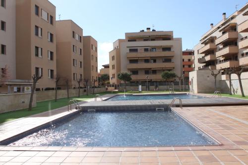 Apartamento con piscina a 300m playa Fenals-Lloret gîte à louer Platja de sa Boadella