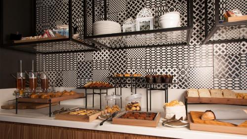 G Hotel Pescara - image 8
