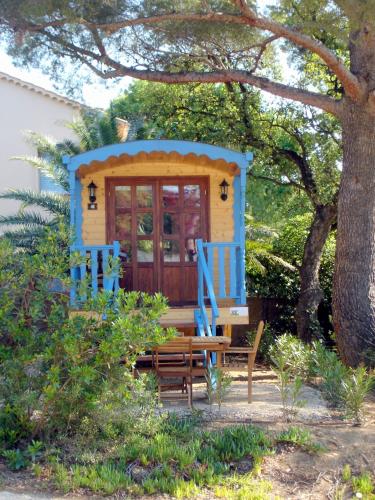 Bohemian Caravan with Air-Conditioning