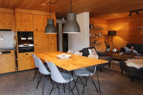 Létesítmények, La Boutique in Rossiniere