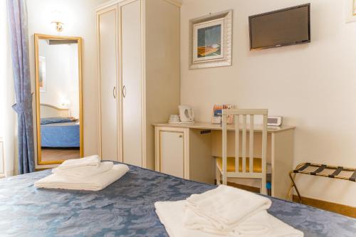 Best Suites Pantheon - image 10