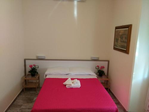 Single Room image 5