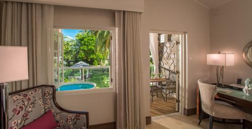 Sandals Halcyon Beach All Inclusive - Couples Only