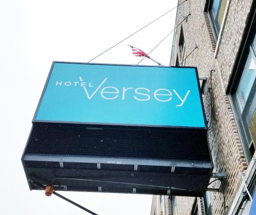 Hotel Versey Chicago Lincoln Park
