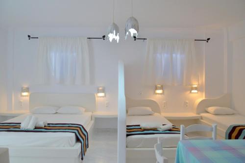 Giannis Hotel Apartments - image 7