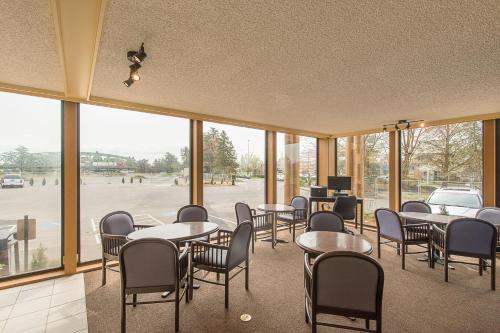 Rodeway Inn & Suites Portland - Jantzen Beach