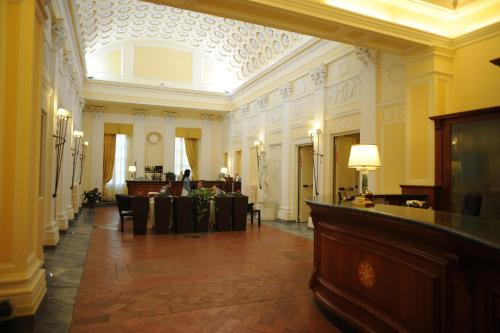 Előcsarnok, Hotel California near San Marco Múzeum