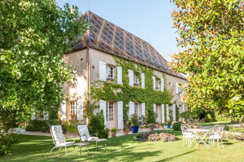 Le Petit Manoir des Bruyeres in Вільфарго