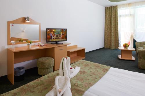 Mena Palace Hotel - All Inclusive – Sunny Beach, WY