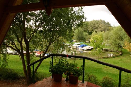 View, Kormoran Vendeghaz in Tiszafured